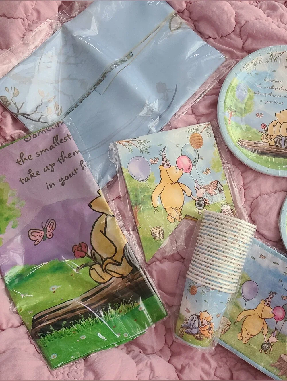 171pcs Winnie the Pooh Vintage Happy Birthday Party Decorations Supplies for 24